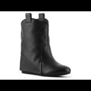 🖤Black Mojo Moxy wedge leather Boot